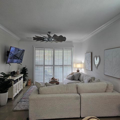 232 SE Via Visconti, Port St. Lucie, FL 34952