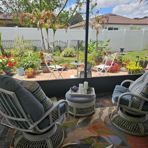 232 SE Via Visconti, Port St. Lucie, FL 34952