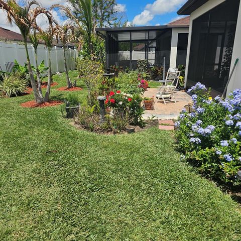 232 SE Via Visconti, Port St. Lucie, FL 34952