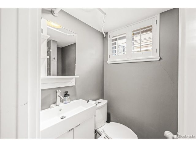 7005 W 44th Ave, Wheat Ridge, CO 80033