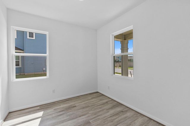 106 Pebblestream PASS, Taylor, TX 76574