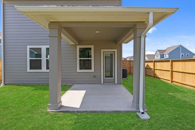 106 Pebblestream PASS, Taylor, TX 76574