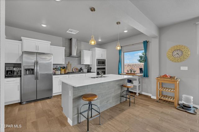 12526 Breeder Cup Way, El Paso, TX 79928