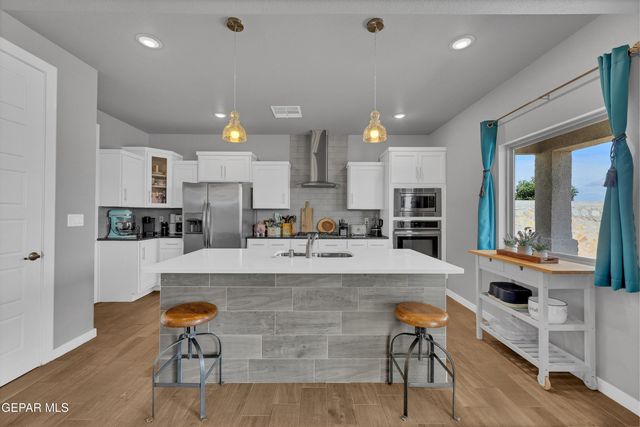 12526 Breeder Cup Way, El Paso, TX 79928