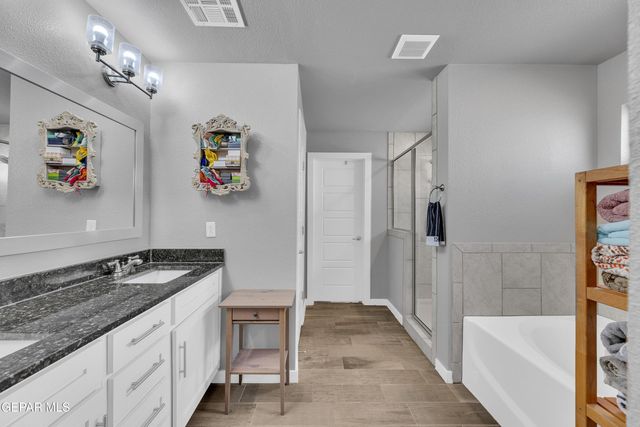 12526 Breeder Cup Way, El Paso, TX 79928