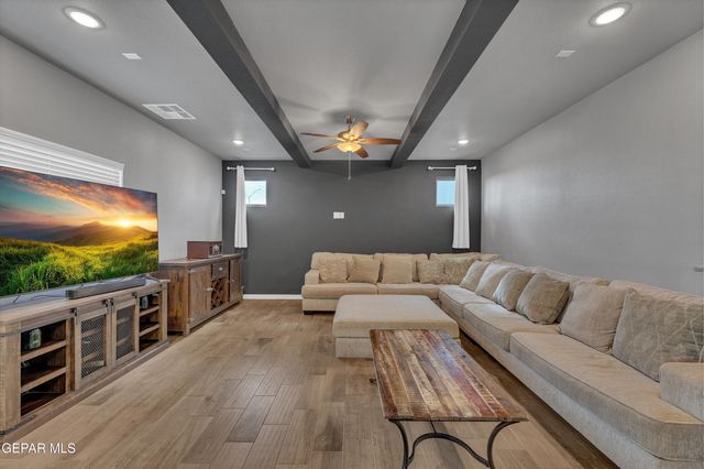 12526 Breeder Cup Way, El Paso, TX 79928