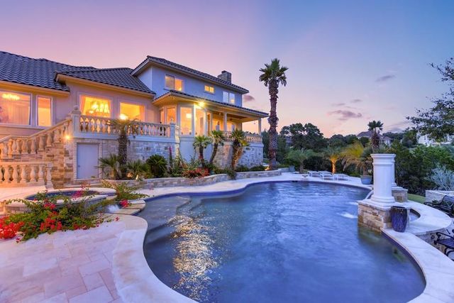 1517 Osprey Ridge LOOP, Lago Vista, TX 78645