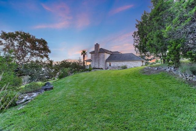 1517 Osprey Ridge LOOP, Lago Vista, TX 78645