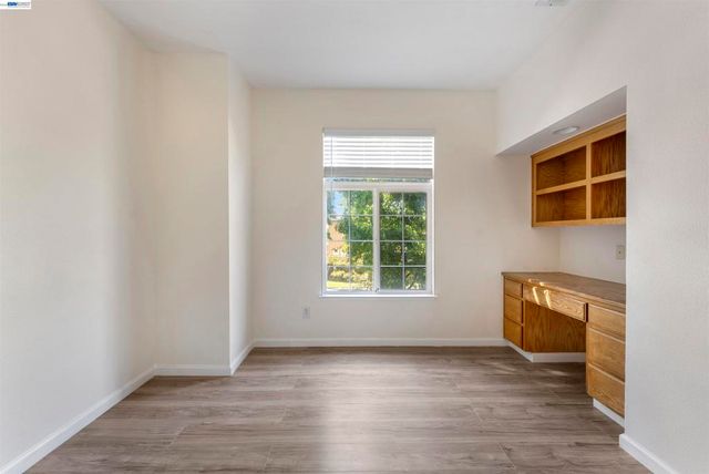 4071 Ghiotti Dr, Pleasanton, CA 94588