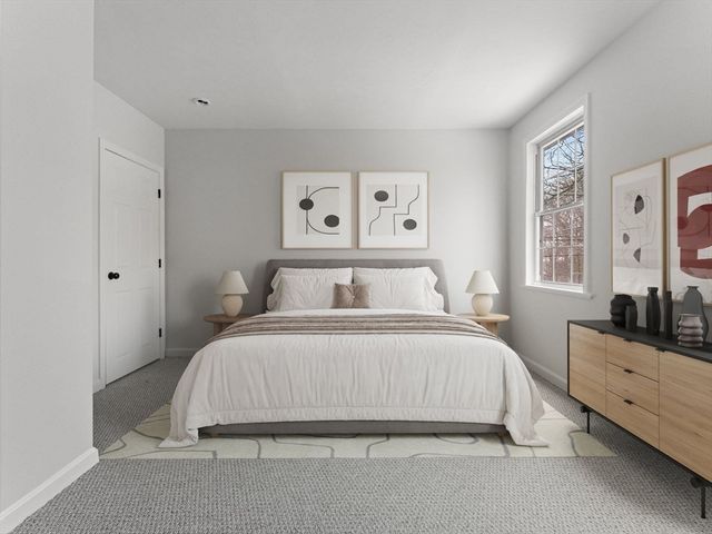 28 Crestview Dr RHS, Westborough, MA 01581