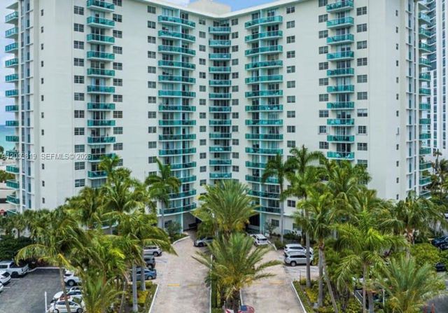 3801 S Ocean Drive 2B, Hollywood, FL 33019