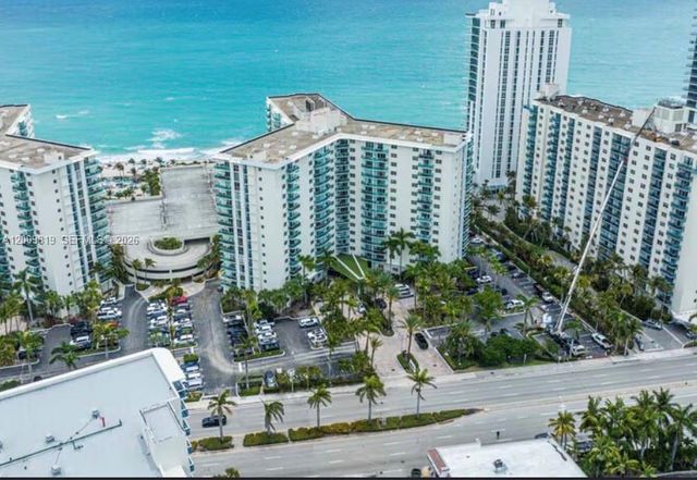 3801 S Ocean Drive 2B, Hollywood, FL 33019