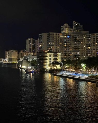 3801 S Ocean Drive 2B, Hollywood, FL 33019