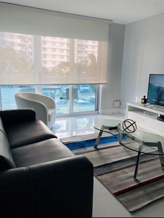 3801 S Ocean Drive 2B, Hollywood, FL 33019