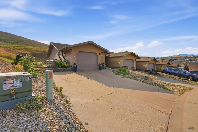 714 S 34TH ST, Spearfish, SD 57783