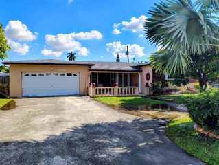 2301 Everglades Drive, Miramar, FL 33023