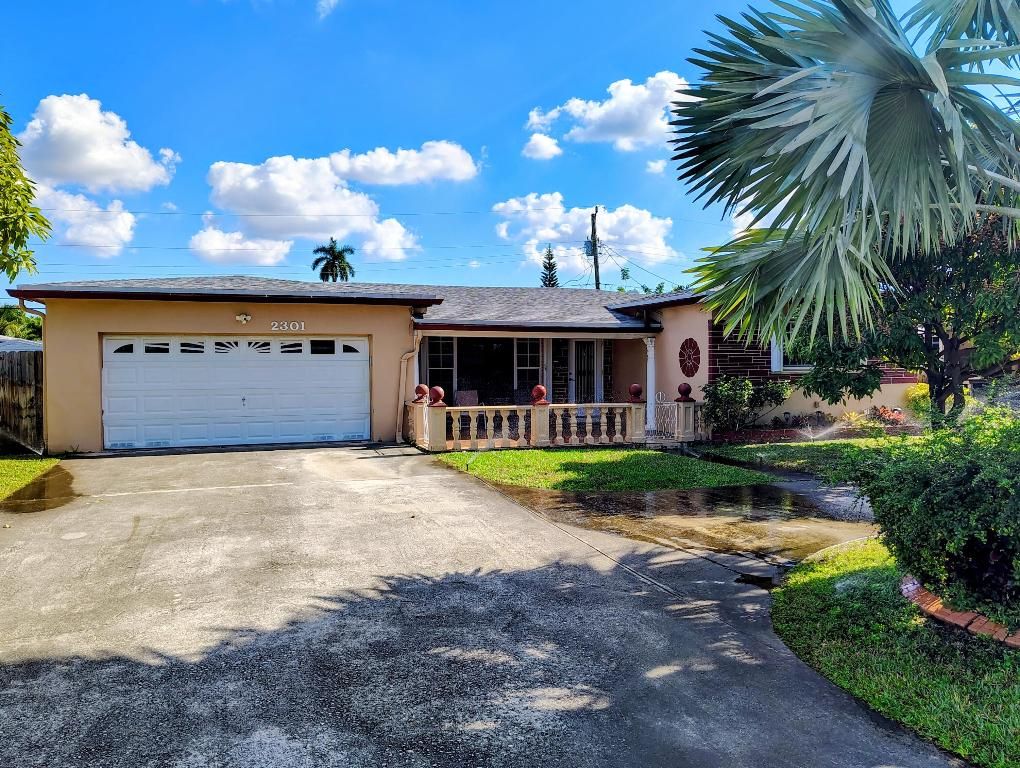 2301 Everglades Drive, Miramar, FL 33023