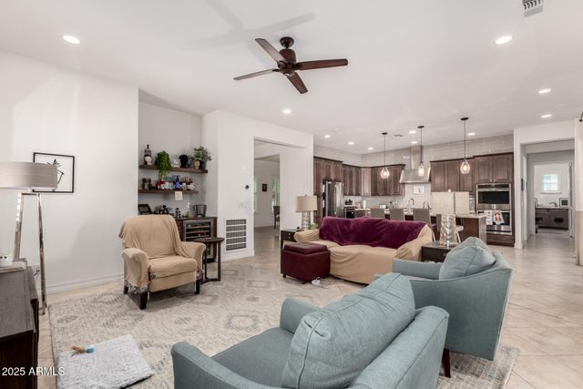 20970 W MARIPOSA Street, Buckeye, AZ 85396