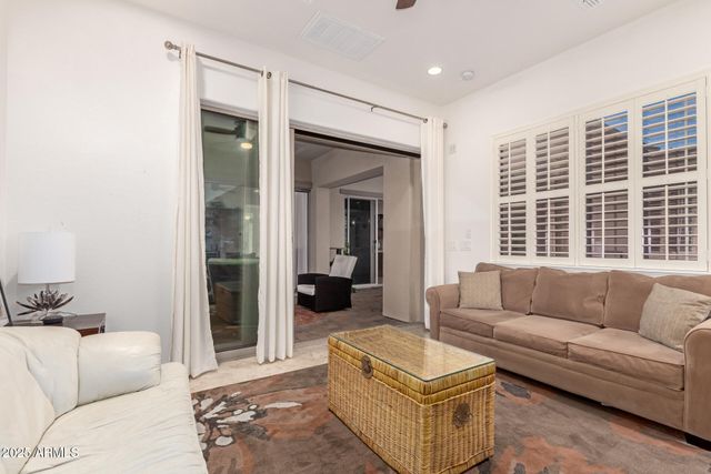 20970 W MARIPOSA Street, Buckeye, AZ 85396