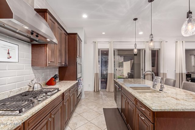 20970 W MARIPOSA Street, Buckeye, AZ 85396