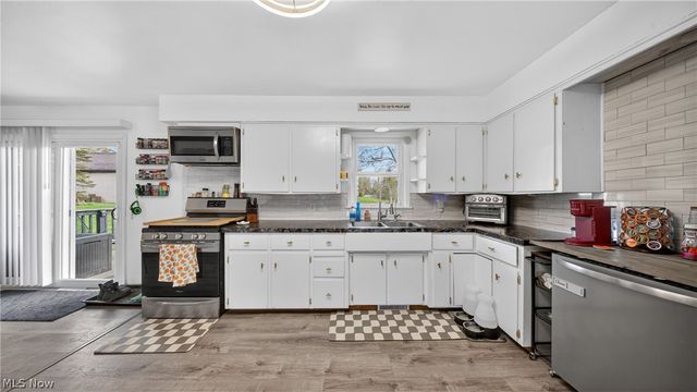 534 E Steels Corners Road, Stow, OH 44224