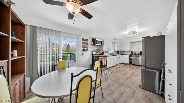 534 E Steels Corners Road, Stow, OH 44224