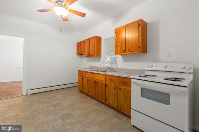 1903 CHARLES ST, Fredericksburg, VA 22401