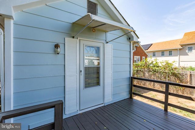 1903 CHARLES ST, Fredericksburg, VA 22401