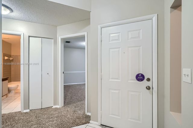 10897 Grandview Ct, Royal Palm Beach, FL 33411