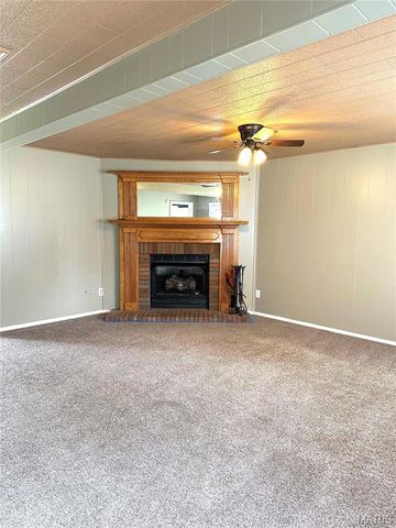 9 CROSSROAD Drive, Fairview Heights, IL 62208