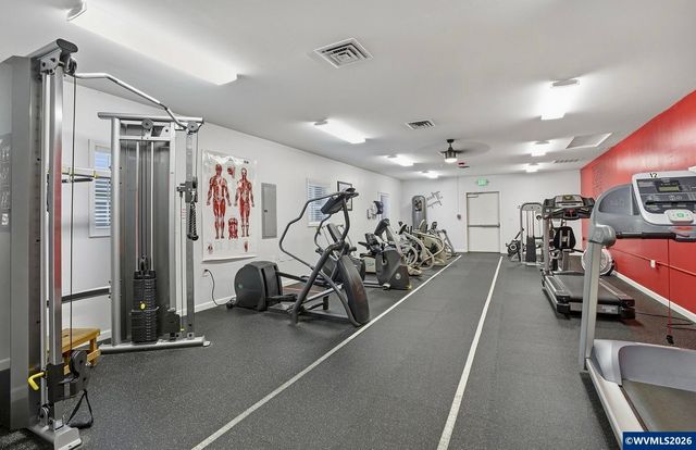 1315 Rainier Rd, Woodburn, OR 97071