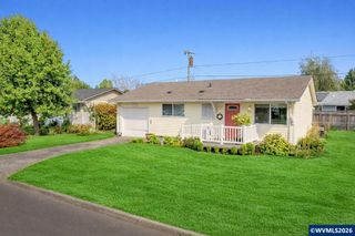 1315 Rainier Rd, Woodburn, OR 97071