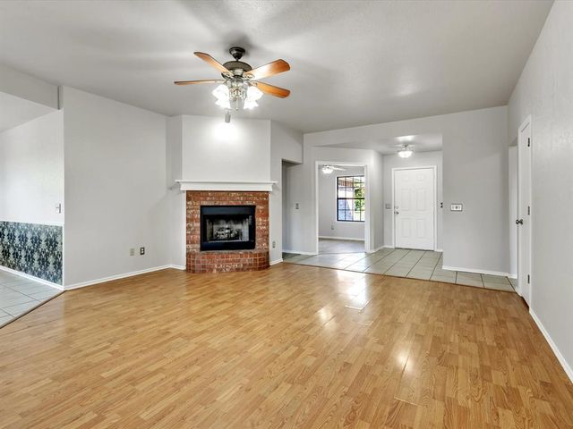 4001 Tori Place, Yukon, OK 73099