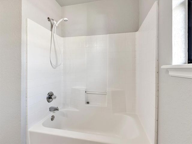 4001 Tori Place, Yukon, OK 73099