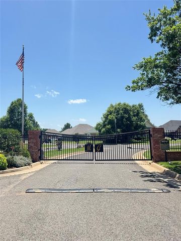 4001 Tori Place, Yukon, OK 73099