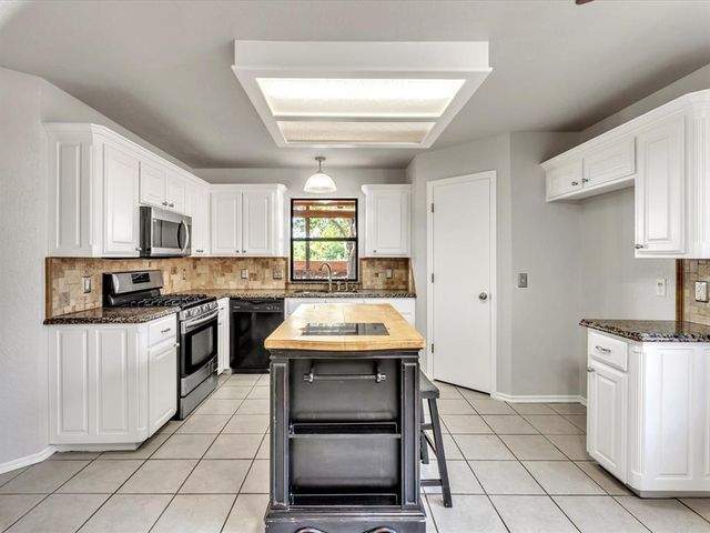 4001 Tori Place, Yukon, OK 73099