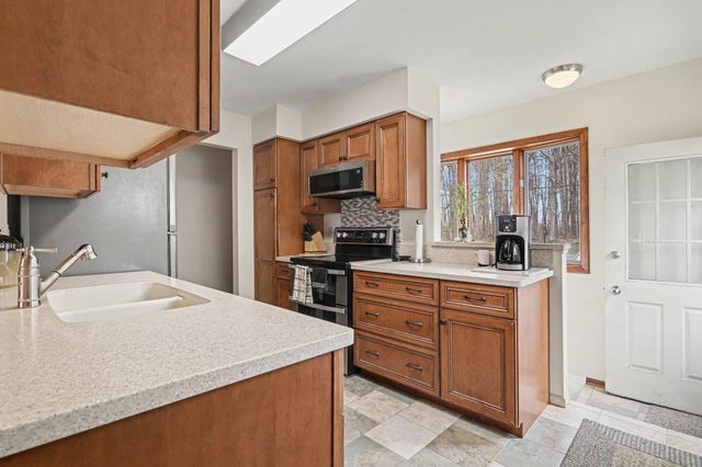 5551 S Sprinkle Road, Portage, MI 49002