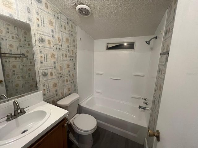 12118 BAYTREE DRIVE, Riverview, FL 33569