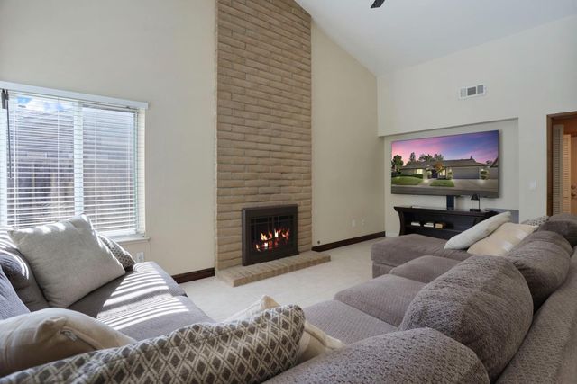3777 Fort Donelson Dr, Stockton, CA 95219