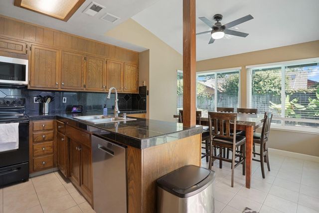 3777 Fort Donelson Dr, Stockton, CA 95219