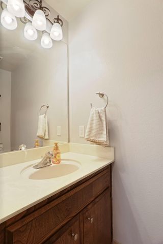 3777 Fort Donelson Dr, Stockton, CA 95219