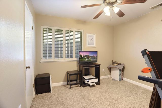 3777 Fort Donelson Dr, Stockton, CA 95219