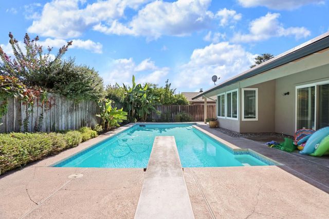 3777 Fort Donelson Dr, Stockton, CA 95219