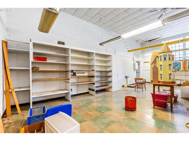 35113 BREWSTER Rd, Lebanon, OR 97355