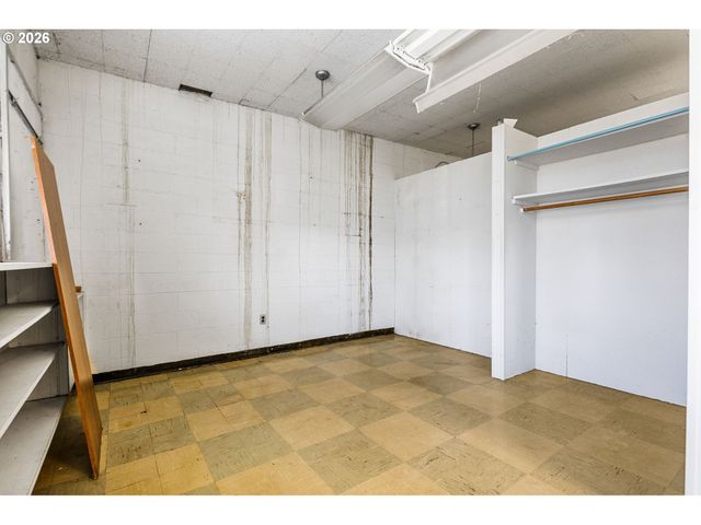 35113 BREWSTER Rd, Lebanon, OR 97355