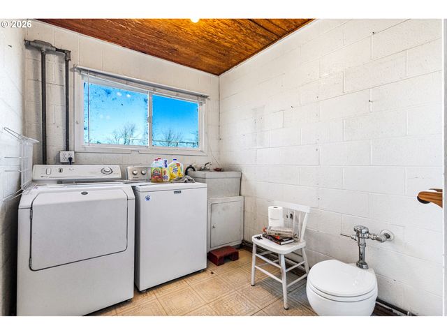 35113 BREWSTER Rd, Lebanon, OR 97355