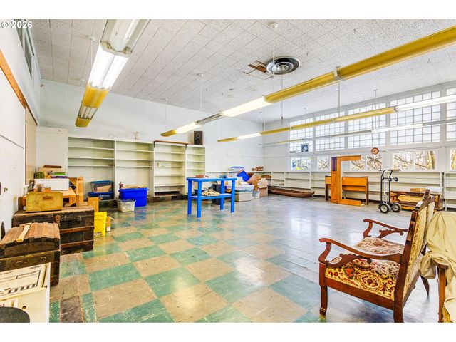 35113 BREWSTER Rd, Lebanon, OR 97355