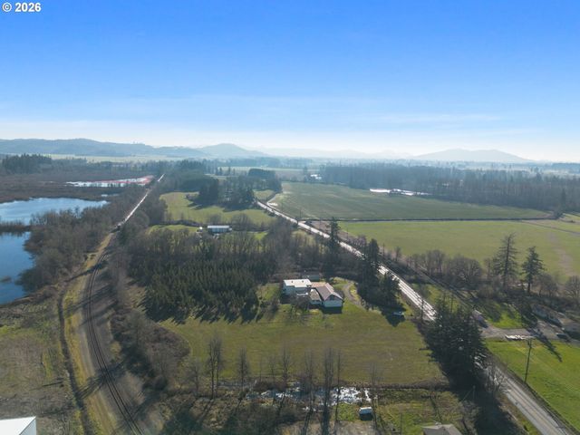 35113 BREWSTER Rd, Lebanon, OR 97355