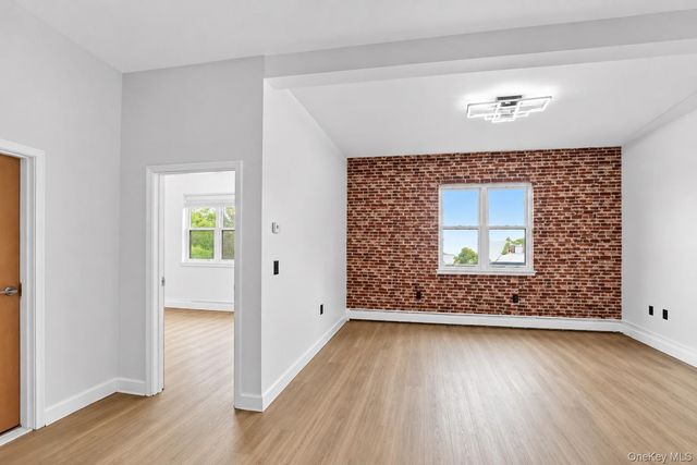 20 S Broadway 305, Nyack, NY 10960