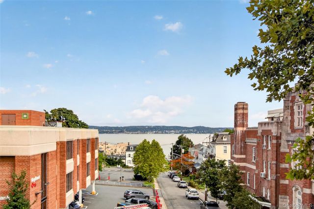 20 S Broadway 305, Nyack, NY 10960